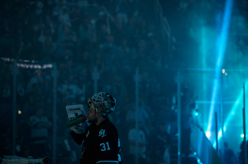 Illustration for article titled Scenes From Three Game 7's In One Night